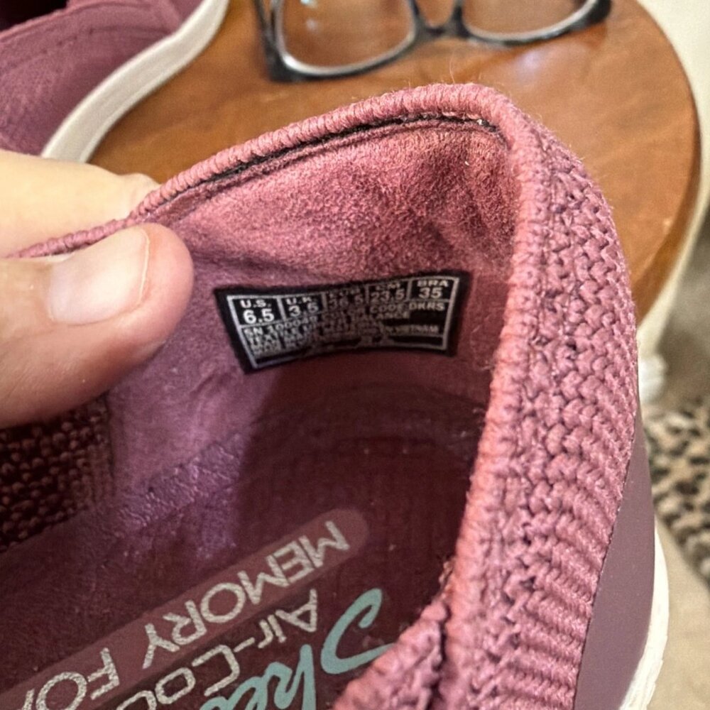 Skechers Women's Madison Ave-Admissible Sneaker - Dark Rose - Size 6.5 - EUC - Picture 5 of 6
